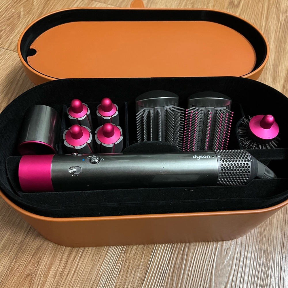 Dyson Airwrap Complete